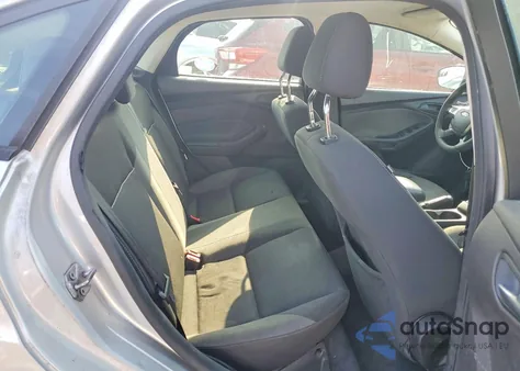 2012 Ford Focus Se z USA, uszkodzony, nr VIN 1FAHP3F25CL269967